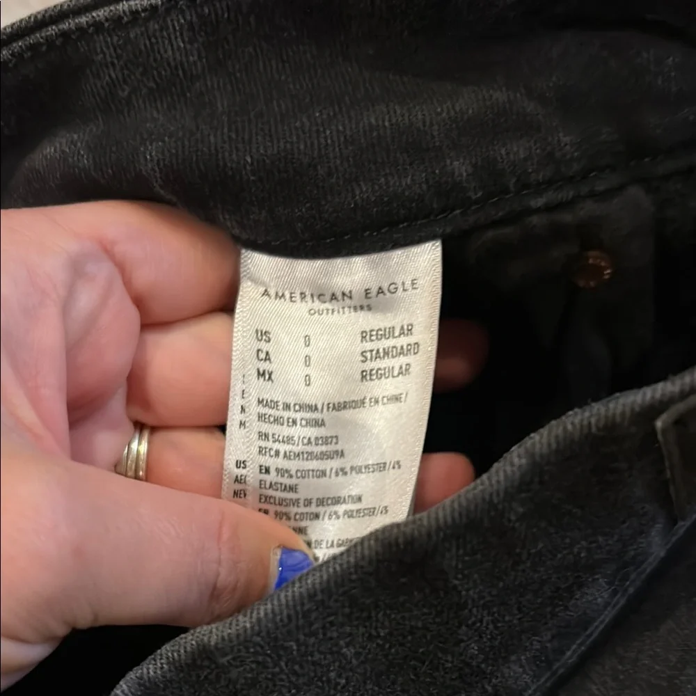 American Eagle‎ Outfitters Women's Black Distressed Skinny Jeans